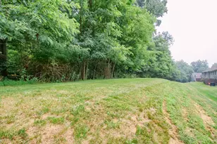 630 Glenbrook Dr, Harrisburg, PA 17110 - Photo 22