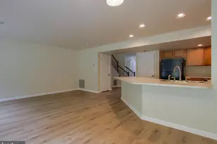 630 Glenbrook Dr, Harrisburg, PA 17110 - Photo 6