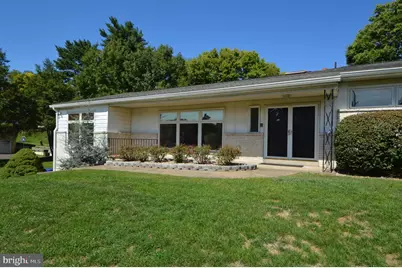 1406 Regency Circle, Harrisburg, PA 17110 - Photo 2