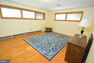 1406 Regency Cir, Harrisburg, PA 17110 - Photo 24
