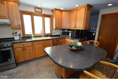 1406 Regency Circle, Harrisburg, PA 17110 - Photo 12