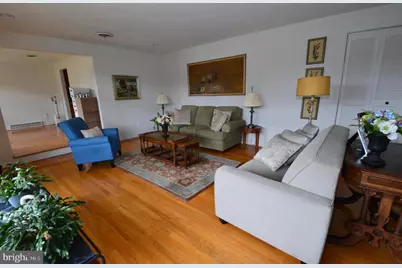 1406 Regency Circle, Harrisburg, PA 17110 - Photo 8