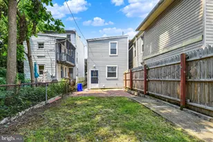 1717 N 5th St, Harrisburg, PA 17102 - Photo 16