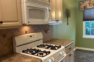 6262 Spring Knoll Dr, Harrisburg, PA 17111 - Photo 6