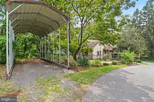 210 Greenwood Ct, Harrisburg, PA 17109 - Photo 4