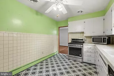 210 Greenwood Court, Harrisburg, PA 17109 - Photo 6