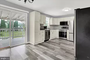 6255 Warren Ave, Harrisburg, PA 17112 - Photo 8