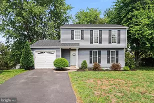 122 Huntley Dr, Harrisburg, PA 17112 - Photo 2
