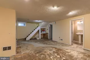 3312 Spring St, Harrisburg, PA 17109 - Photo 34