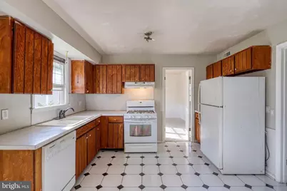 641 S 61st Street, Harrisburg, PA 17111 - Photo 10
