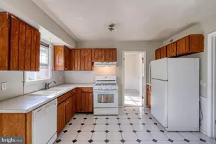 641 S 61st St, Harrisburg, PA 17111 - Photo 10
