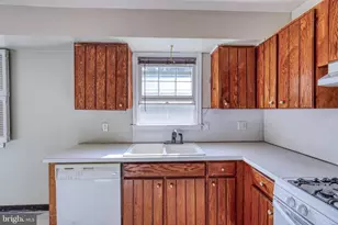 641 S 61st St, Harrisburg, PA 17111 - Photo 12