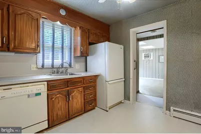 612 Latshmere Drive W, Harrisburg, PA 17109 - Photo 14