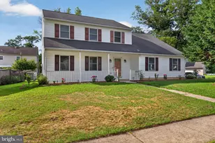 2224 Bradley Dr, Harrisburg, PA 17110 - Photo 2
