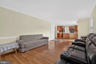 2224 Bradley Dr, Harrisburg, PA 17110 - Photo 16