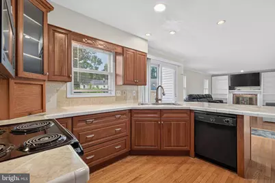 2224 Bradley Drive, Harrisburg, PA 17110 - Photo 12