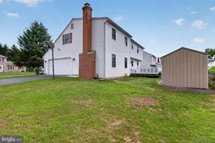 2224 Bradley Dr, Harrisburg, PA 17110 - Photo 38