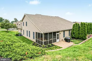 4337 N Victoria Way, Harrisburg, PA 17112 - Photo 6