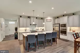 3946 Secretariat St, Harrisburg, PA 17112 - Photo 6