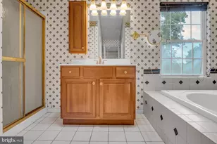 1301 Colonial Club Dr, Harrisburg, PA 17112 - Photo 20