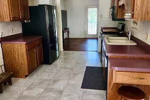 5688 Aberdeen Dr, Harrisburg, PA 17111 - Photo 6