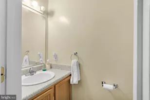 1937 Daybreak Cir, Harrisburg, PA 17110 - Photo 6