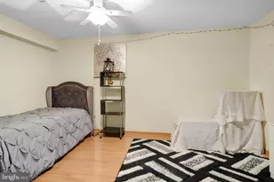 1937 Daybreak Cir, Harrisburg, PA 17110 - Photo 18