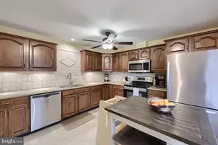 2033 Raleigh Rd, Hummelstown, PA 17036 - Photo 10