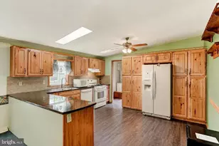 2023 Eshelman St, Middletown, PA 17057 - Photo 8