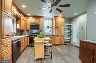 3105 N River St, Harrisburg, PA 17110 - Photo 10
