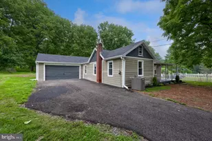 1384 Roundtop Rd, Middletown, PA 17057 - Photo 2
