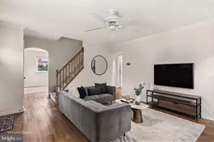 3221 Meadow Ln, Harrisburg, PA 17109 - Photo 2