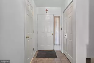 236 Timber View Dr, Harrisburg, PA 17110 - Photo 4