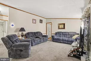 303 Dallas Dr, Grantville, PA 17028 - Photo 8