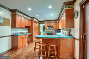 4079 Wimbledon Dr, Harrisburg, PA 17112 - Photo 18