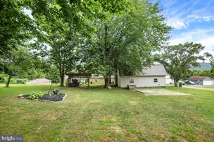 1460 N 2nd St, Lykens, PA 17048 - Photo 4