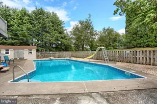 900 S Meadow Ln, Palmyra, PA 17078 - Photo 20