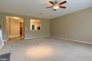 731 Creekside Dr, Hummelstown, PA 17036 - Photo 14