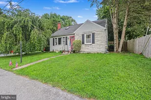 653 Hillside Ave, Hummelstown, PA 17036 - Photo 1