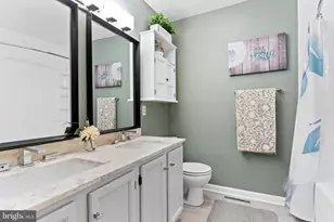 1028 Oak Knoll Dr, Harrisburg, PA 17111 - Photo 26
