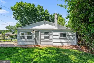 105 Oak Hill Dr, Middletown, PA 17057 - Photo 1