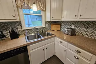 811 Mountain View St, Harrisburg, PA 17112 - Photo 14