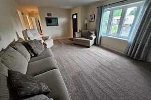 811 Mountain View St, Harrisburg, PA 17112 - Photo 6