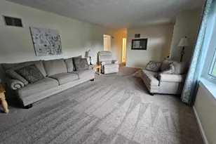 811 Mountain View St, Harrisburg, PA 17112 - Photo 4
