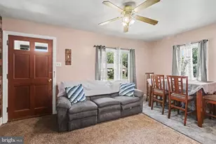 6411 Somerset St, Harrisburg, PA 17111 - Photo 4
