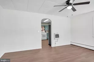 211 Oak St, Lykens, PA 17048 - Photo 6