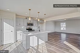 1035 Ellie Ln, Harrisburg, PA 17112 - Photo 16