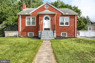 2930 Brookwood St, Harrisburg, PA 17111 - Photo 1