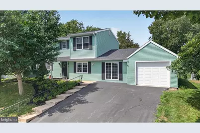 7738 Farmdale Avenue, Harrisburg, PA 17112 - Photo 1