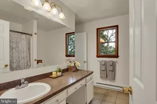 805 Leeds Ct, Harrisburg, PA 17112 - Photo 20